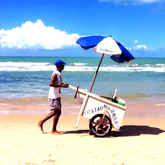 Spiaggia boa viagem venditore 